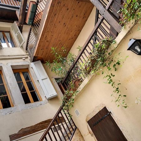 La Cour Filaterie - Suite Of 30 Sq M In The Annecy Breakfast Included Εξωτερικό φωτογραφία