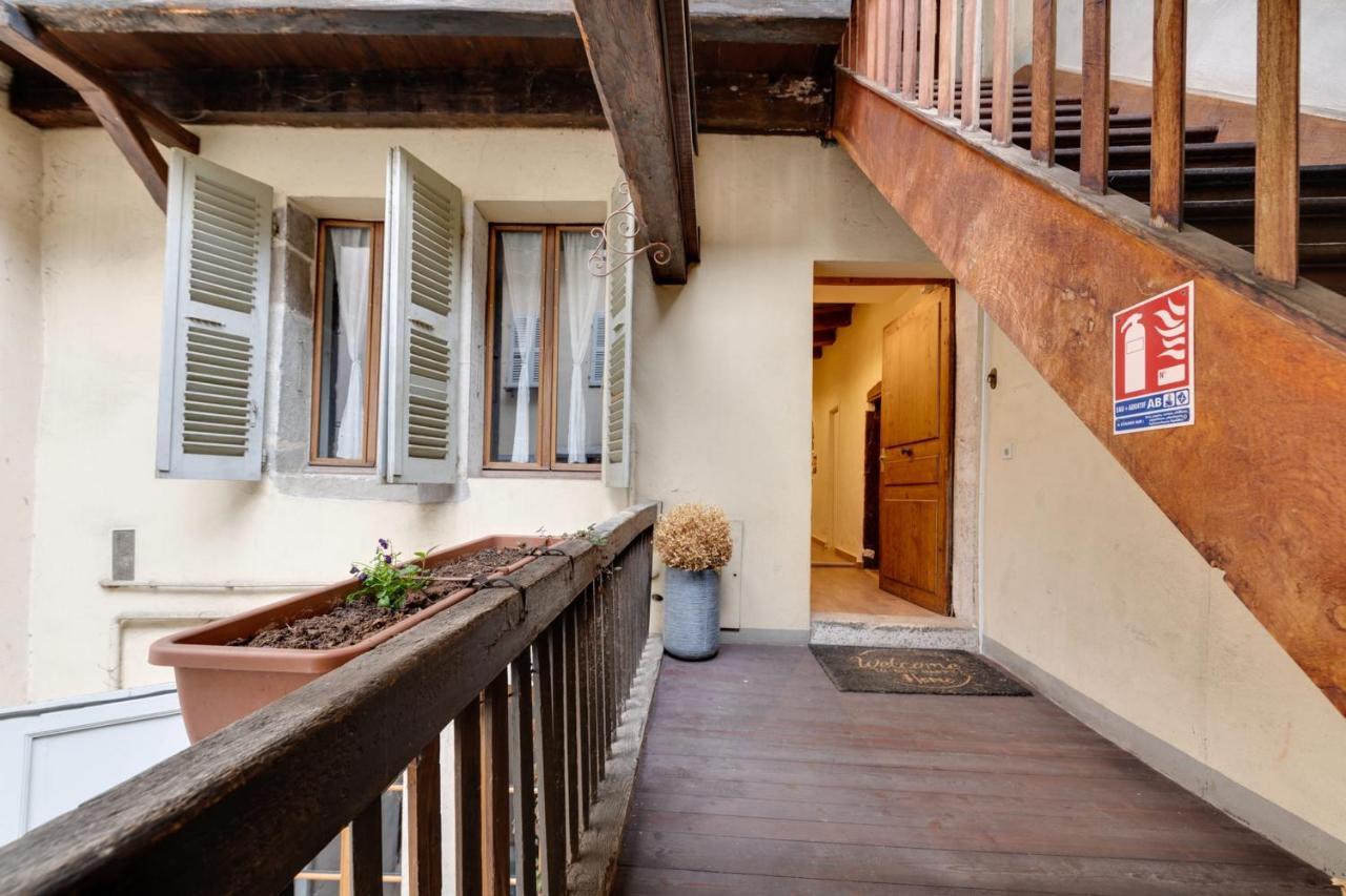 La Cour Filaterie - Suite Of 30 Sq M In The Annecy Breakfast Included Εξωτερικό φωτογραφία